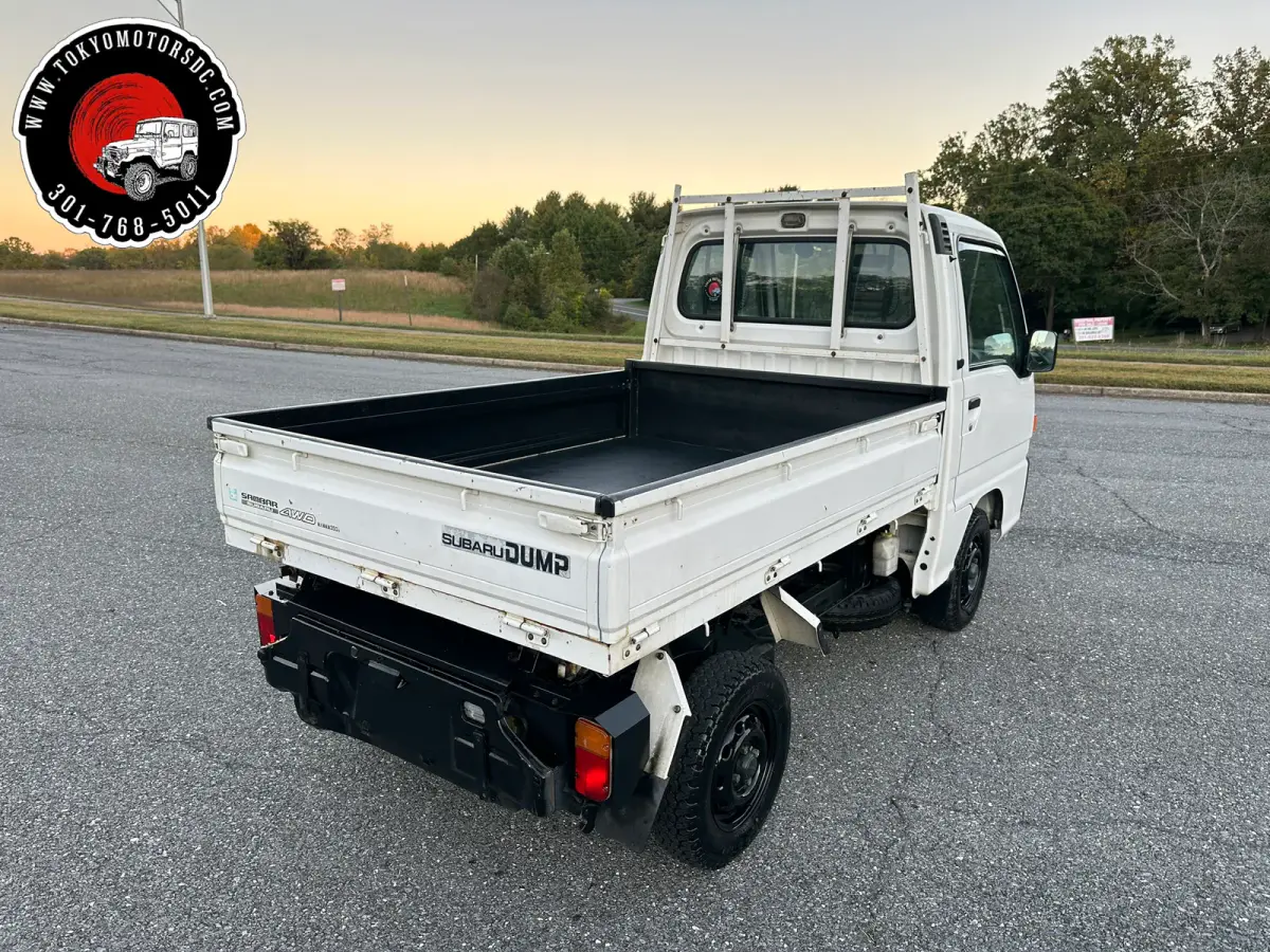1998 Subaru Sambar 3-way Dump 4WD, a Kei Truck, for sale at Tokyo Motors DC in Boyds, MD (photo 5 of 12)