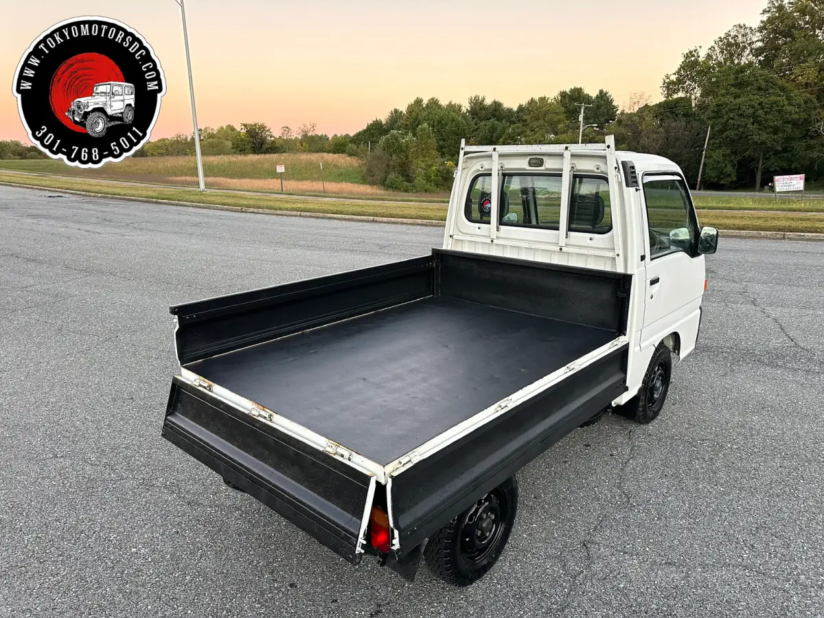 1998 Subaru Sambar 3-way Dump 4WD, a Kei Truck, for sale at Tokyo Motors DC in Boyds, MD (photo 6 of 12)