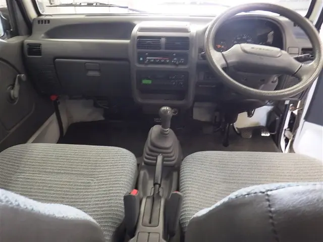 1998 Subaru Sambar Dias, a Kei Van, for sale at Street Legal Mini Trucks in Philadelphia, PA (photo 4 of 7)