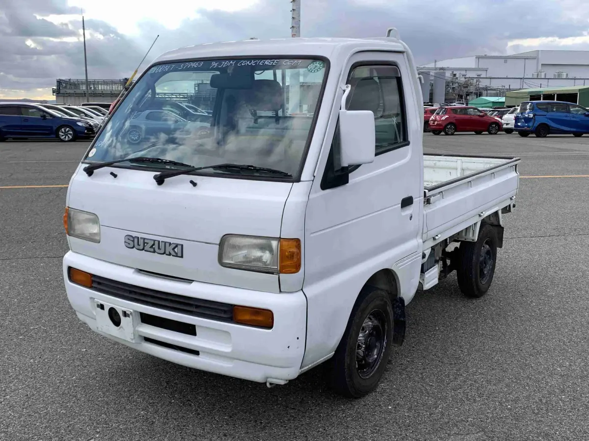 1998 Suzuki Carry, 4WD + AC, a Kei Truck, for sale at Sunshine Imports in Austin, TX (photo 2 of 12)