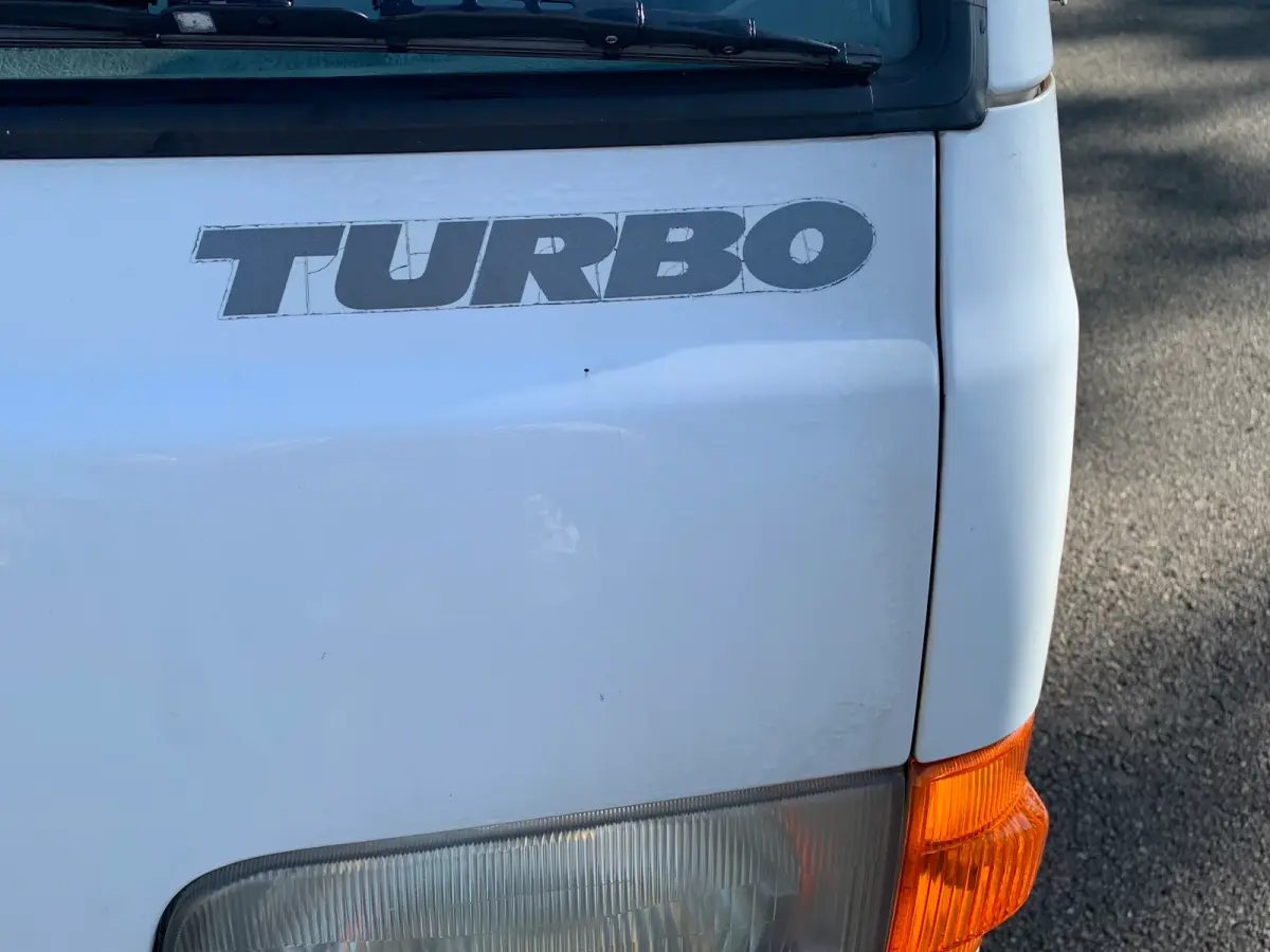 1998 Suzuki Carry, a Kei Truck, for sale at Sunshine Imports in Austin, TX (photo 6 of 8)