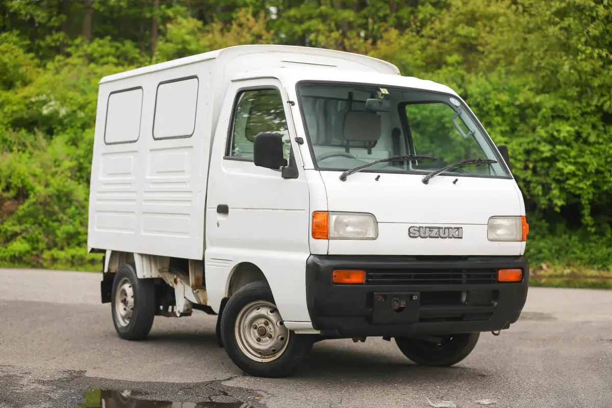 1998 Suzuki Carry Panel Truck, a Kei Truck, for sale at Street Legal Mini Trucks in Philadelphia, PA (photo 11 of 12)