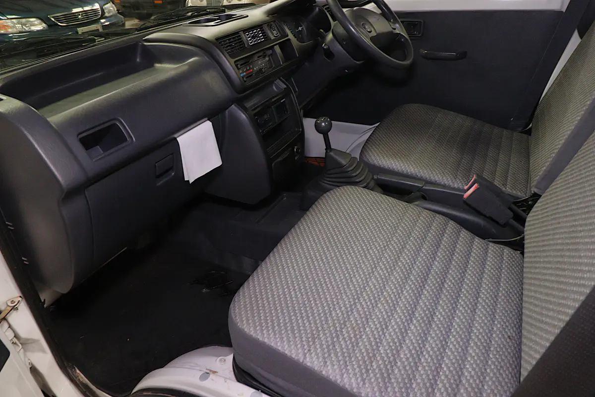 White 1999 Daihatsu Hijet 4x4 Kei Truck, cab interior, for sale at Duncan Imports in Christiansburg, VA