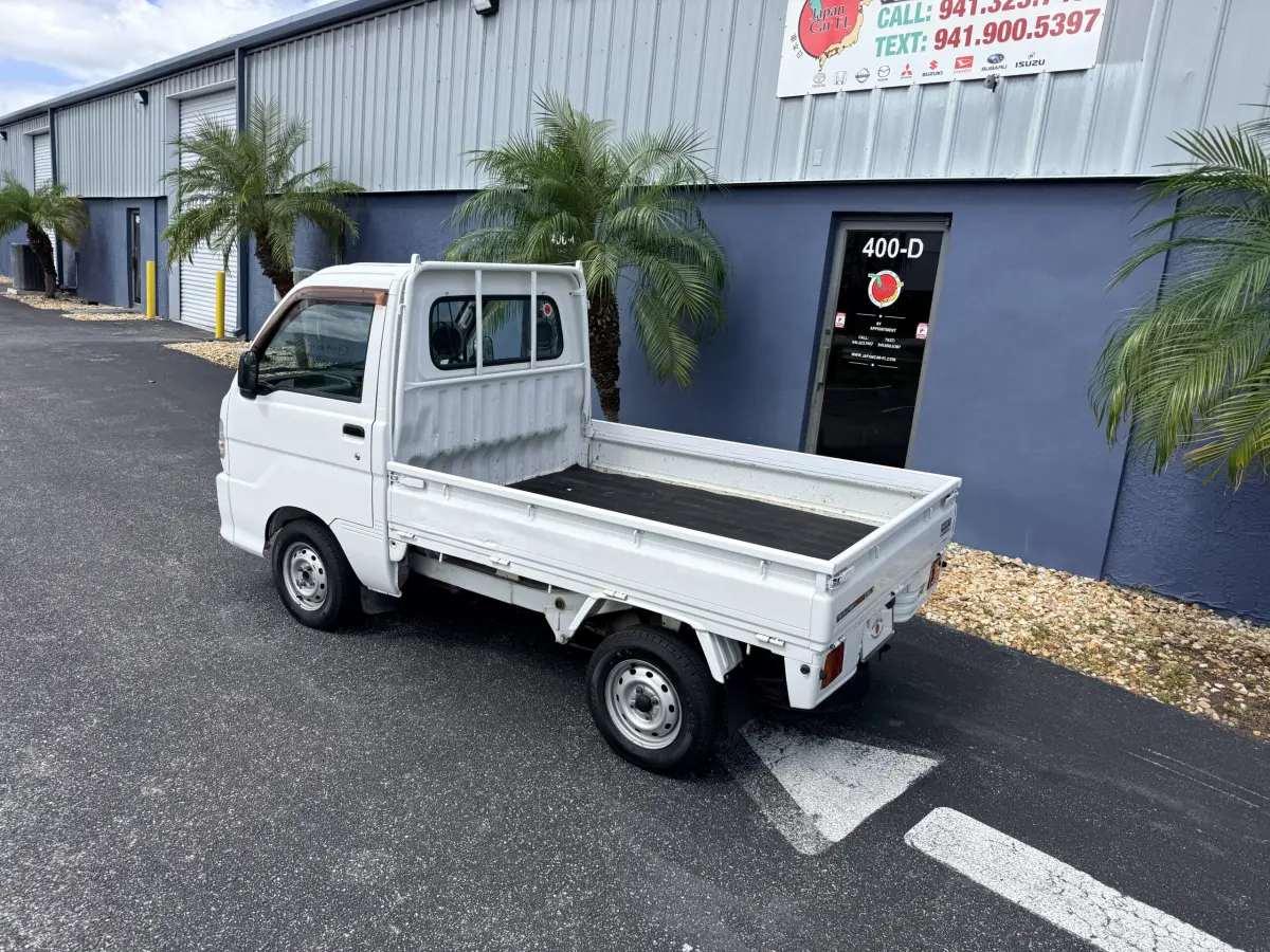 1999 Daihatsu HiJet Kei Truck, for sale at Japan Car FL in Oldsmar, FL (photo 6 of 16)