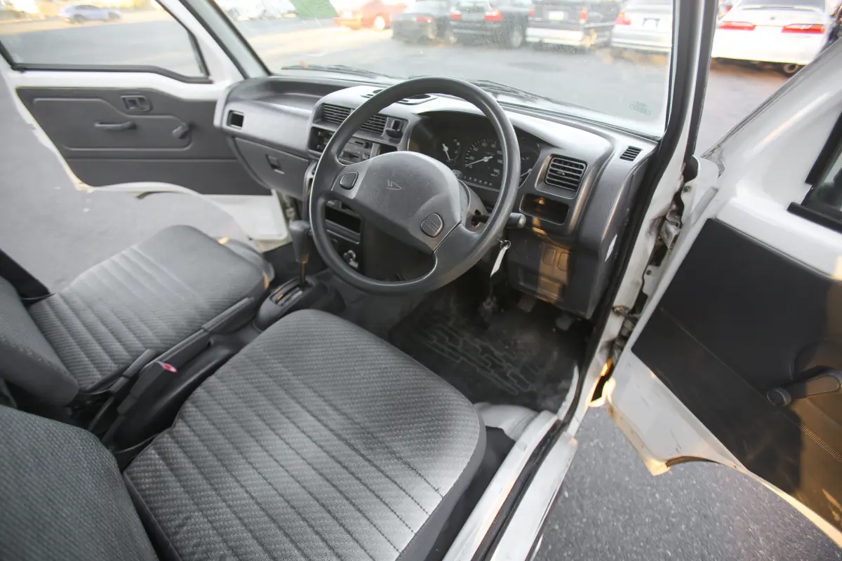 1999 Daihatsu Hijet Panel Truck, a Kei Truck, for sale at Street Legal Mini Trucks in Philadelphia, PA (photo 3 of 12)