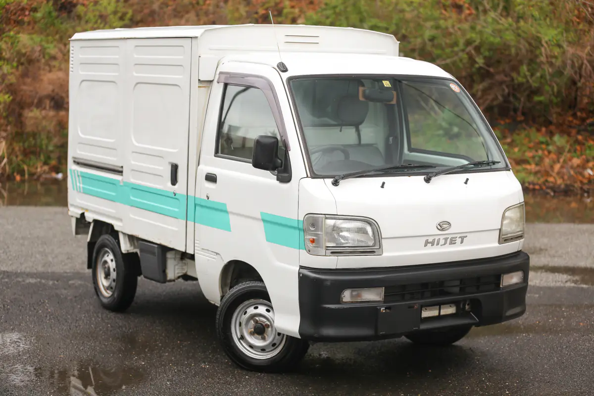 1999 Daihatsu Hijet Panel Truck, a Kei Truck, for sale at Street Legal Mini Trucks in Philadelphia, PA (photo 7 of 12)