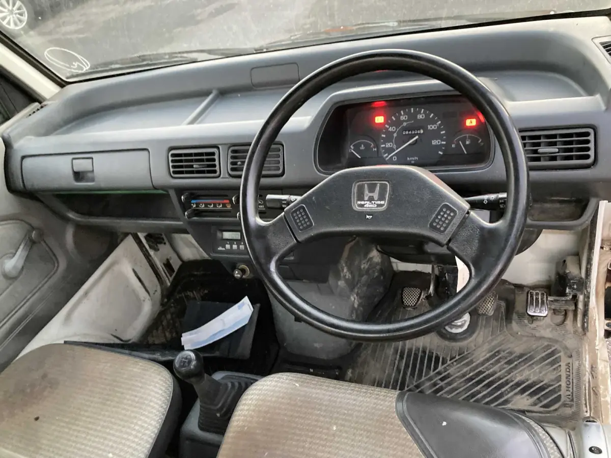 1999 Honda Acty, 4WD, a Kei Truck, for sale at Sunshine Imports in Austin, TX (photo 5 of 7)