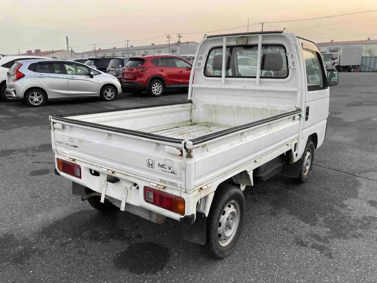 1999 Honda Acty, 4WD, a Kei Truck, for sale at Sunshine Imports in Austin, TX (photo 7 of 7)