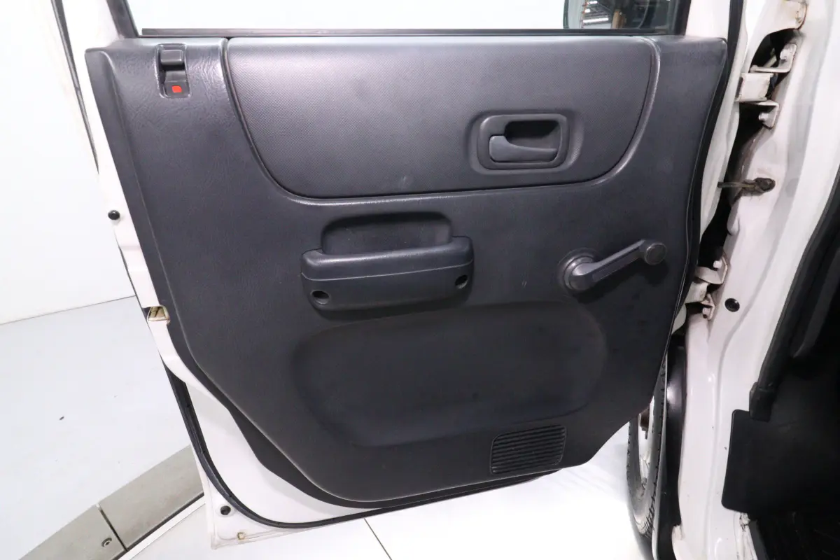 1999 Honda Acty, a white Kei Truck, for sale at Duncan Imports & Classic Cars in Christiansburg, VA (photo 18 of 50)
