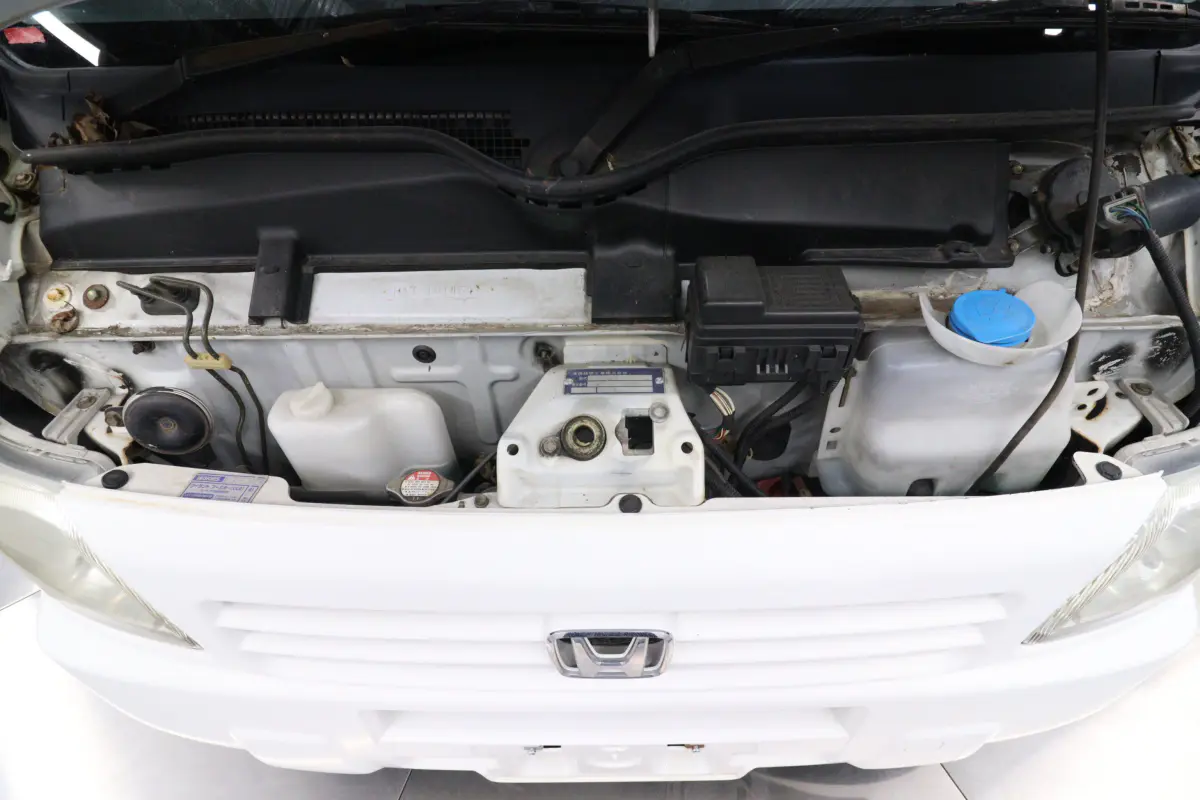 1999 Honda Acty, a white Kei Truck, for sale at Duncan Imports & Classic Cars in Christiansburg, VA (photo 21 of 50)