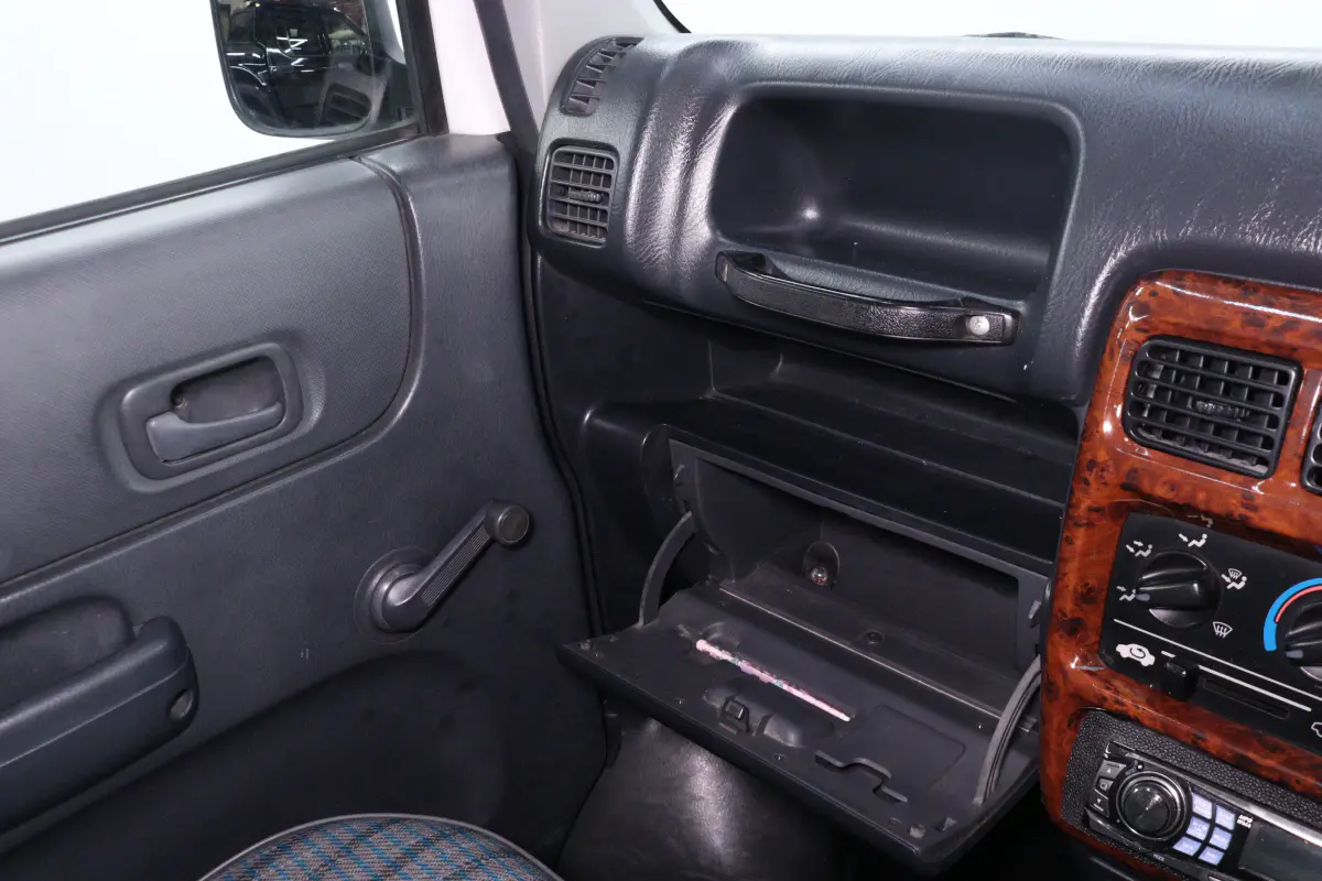 1999 Honda Acty, a white Kei Truck, for sale at Duncan Imports & Classic Cars in Christiansburg, VA (photo 46 of 50)