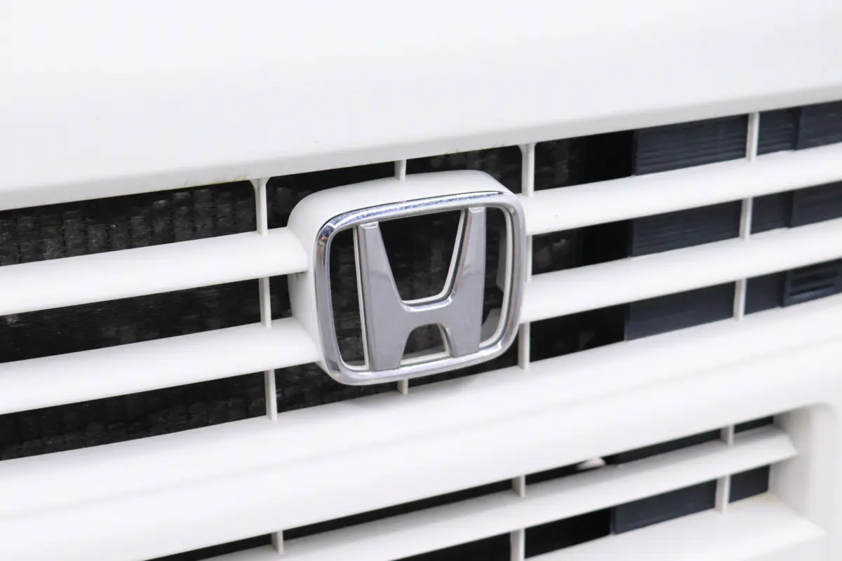 1999 Honda Acty, a white Kei Truck, for sale at Duncan Imports & Classic Cars in Christiansburg, VA (photo 47 of 50)