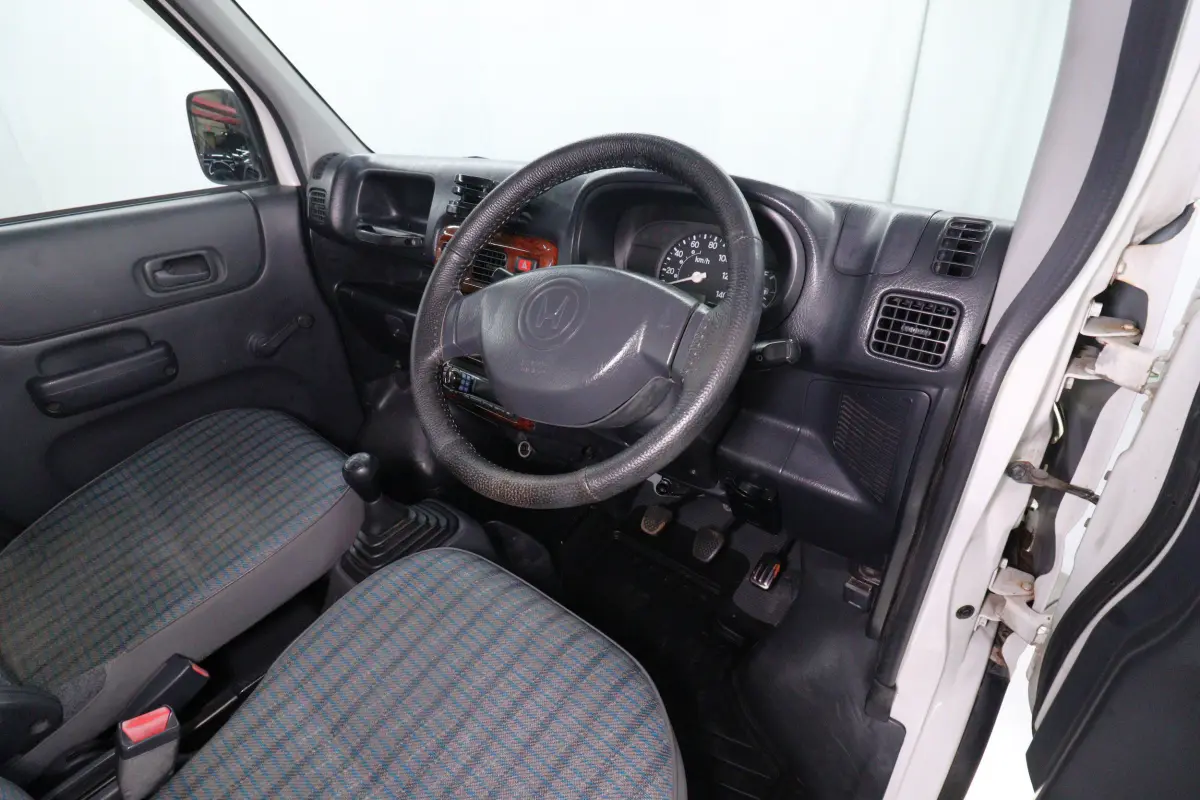 1999 Honda Acty, a white Kei Truck, for sale at Duncan Imports & Classic Cars in Christiansburg, VA (photo 9 of 50)