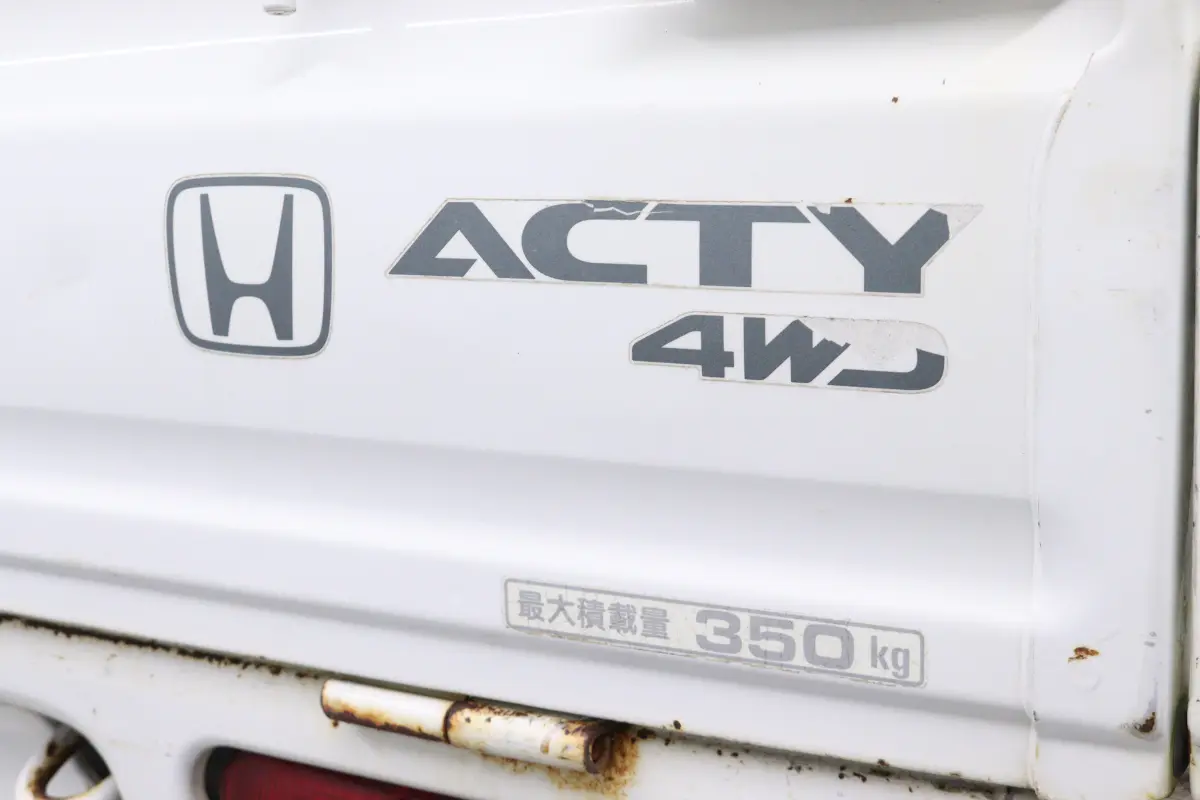1999 Honda Acty, a white Kei Truck, for sale at Duncan Imports & Classic Cars in Christiansburg, VA (photo 59 of 60)