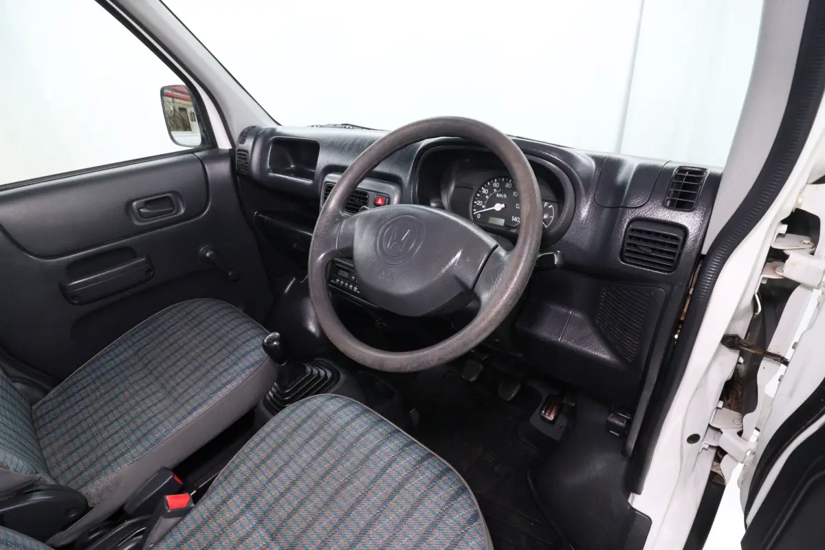 1999 Honda Acty, a white Kei Truck, for sale at Duncan Imports & Classic Cars in Christiansburg, VA (photo 9 of 60)