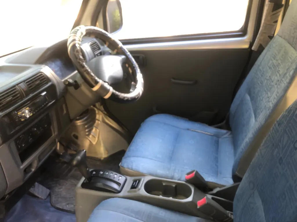 1999 Mitsubishi Minicab 4x4 Kei Van, cab interior, for sale at Fun Karz in North Little Rock, AR