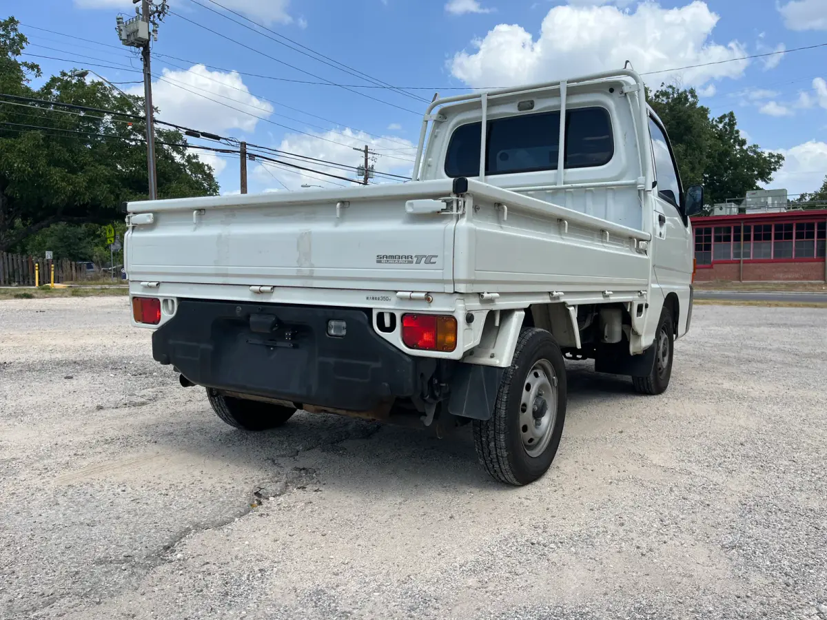 1999 Subaru Sambar, 2WD + AC, a Kei Truck, for sale at Sunshine Imports in Austin, TX (photo 4 of 9)