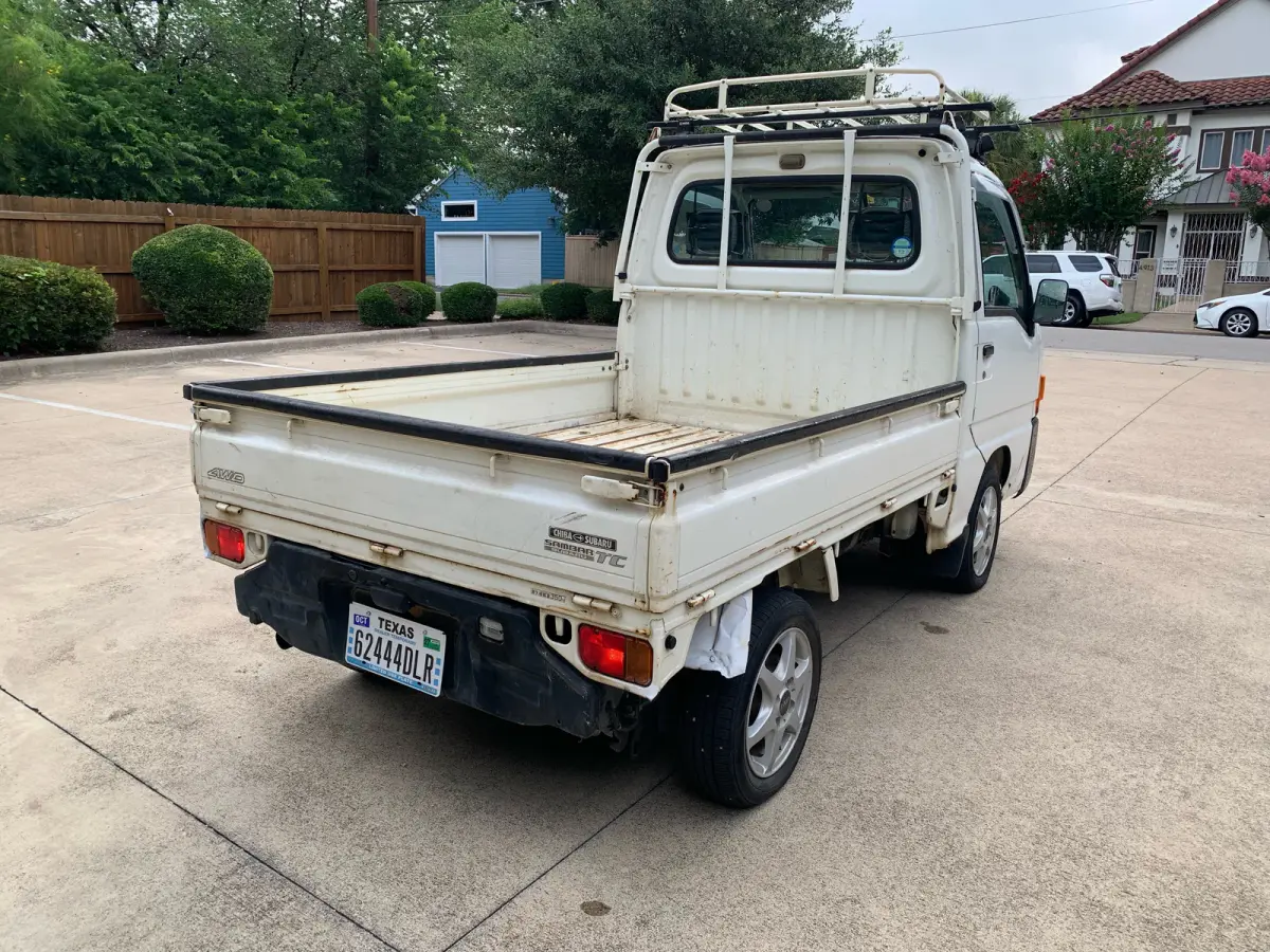 1999 Subaru Sambar, 4WD + AC, a Kei Truck, for sale at Sunshine Imports in Austin, TX (photo 4 of 12)