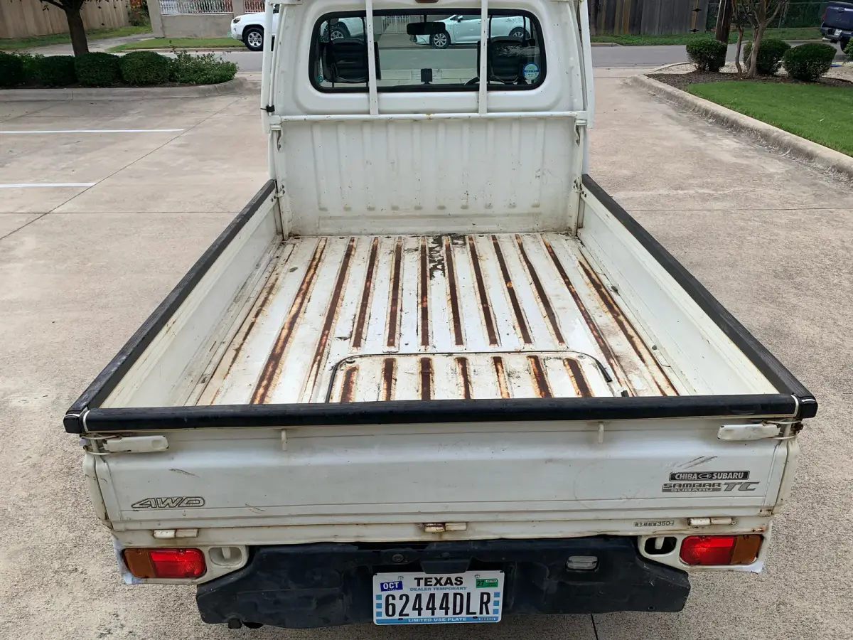 1999 Subaru Sambar, 4WD + AC, a Kei Truck, for sale at Sunshine Imports in Austin, TX (photo 5 of 12)