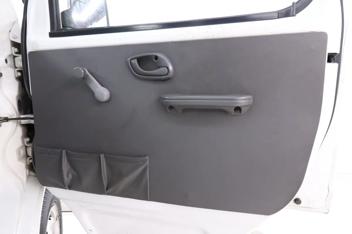 1999 Suzuki Carry, a white Kei Truck, for sale at Duncan Imports & Classic Cars in Christiansburg, VA (photo 19 of 46)