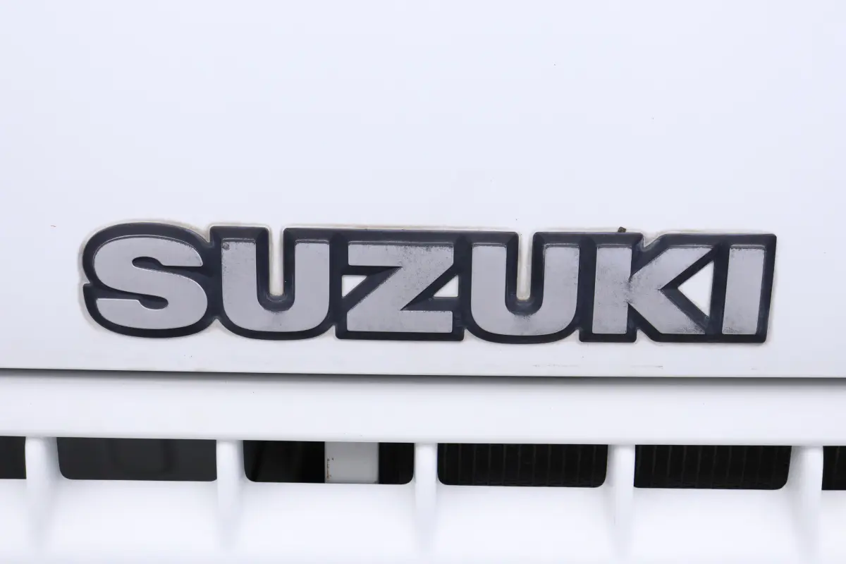 1999 Suzuki Carry, a white Kei Truck, for sale at Duncan Imports & Classic Cars in Christiansburg, VA (photo 43 of 46)