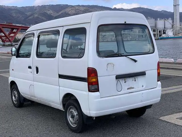 1999 Suzuki Every, 2WD and AC, a Kei Van, for sale at Sunshine Imports in Austin, TX (photo 4 of 12)