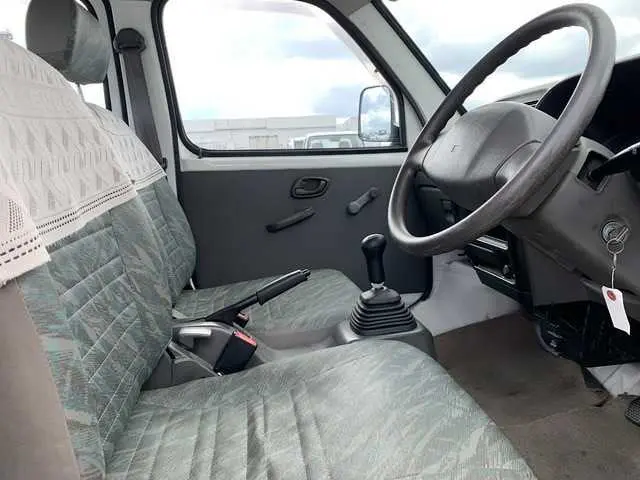 1999 Suzuki Every, 2WD and AC, a Kei Van, for sale at Sunshine Imports in Austin, TX (photo 6 of 12)