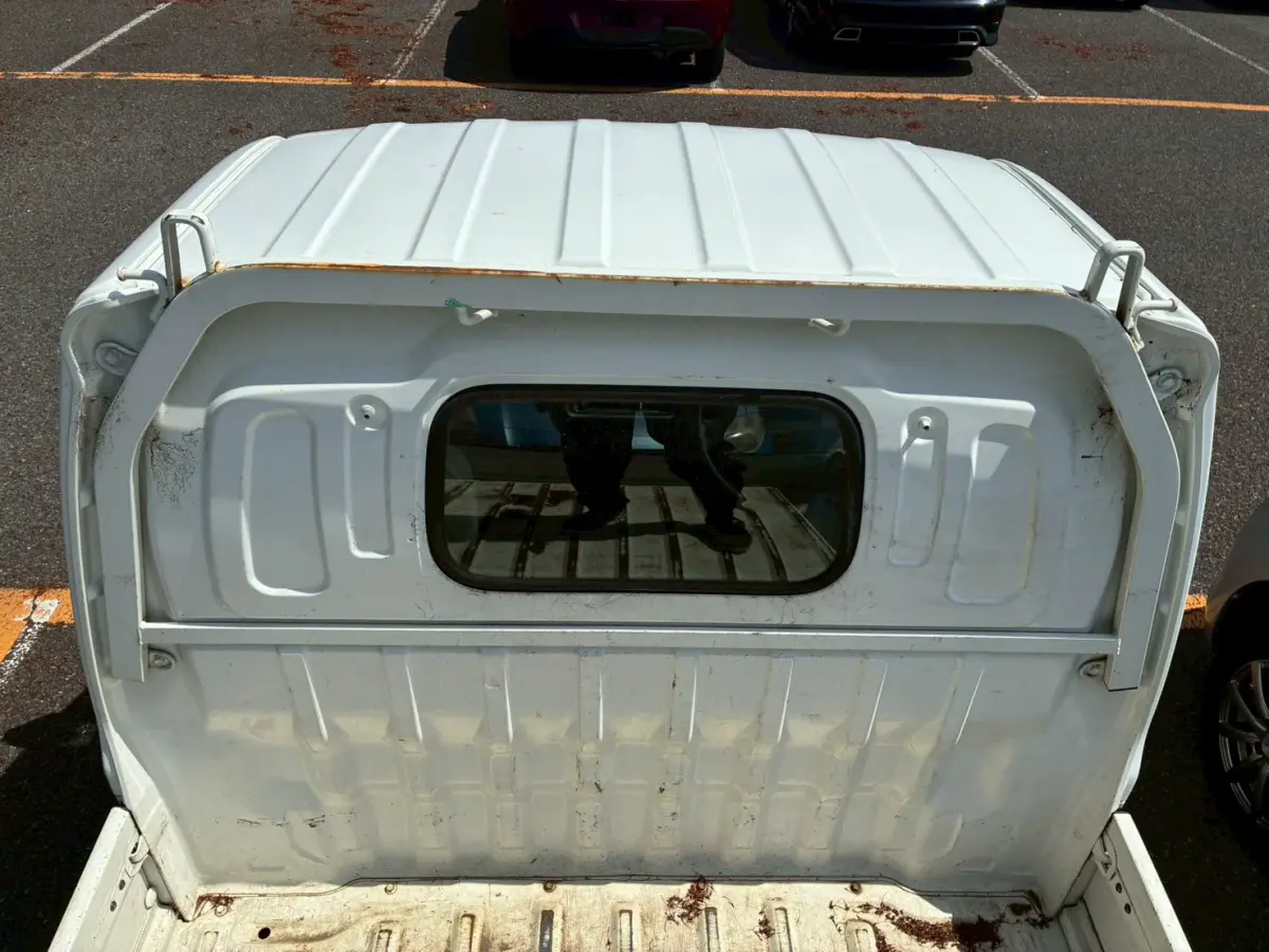 2000 Suzuki Carry, a white Kei Truck, for sale at Weatherford Mini Trucks in Weatherford, TX (photo 7 of 11)