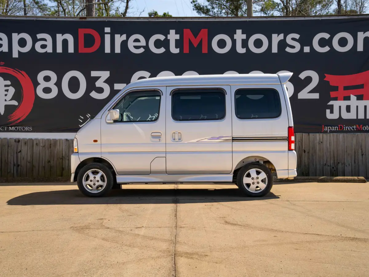 2000 Suzuki Every Joypop Kei Van in silver, for sale at Japan Direct Motors in Irmo, SC (photo 10 of 12)