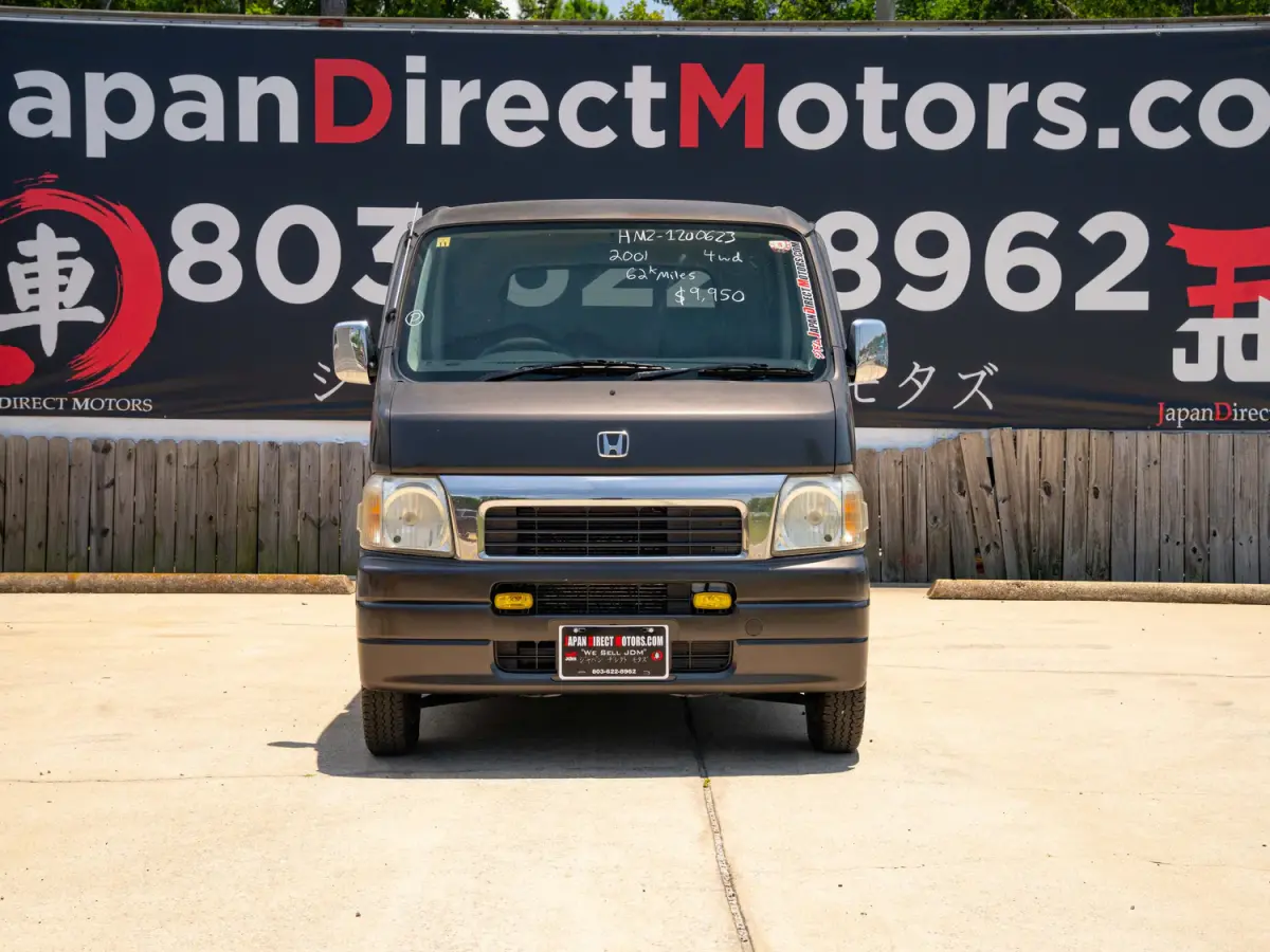 2001 Honda Vamos 4WD, a silver Kei Van, for sale at Japan Direct Motors in Irmo, SC (photo 4 of 12)
