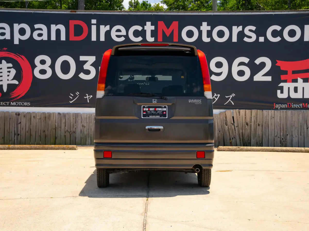 2001 Honda Vamos 4WD, a silver Kei Van, for sale at Japan Direct Motors in Irmo, SC (photo 8 of 12)