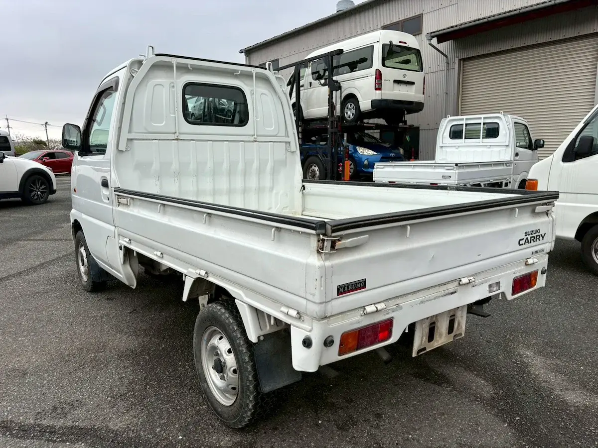 2001 Suzuki Carry 5 Speed Manual, a white off-road Kei Truck, for sale at Weatherford Mini Trucks in Weatherford, TX (photo 6 of 12)