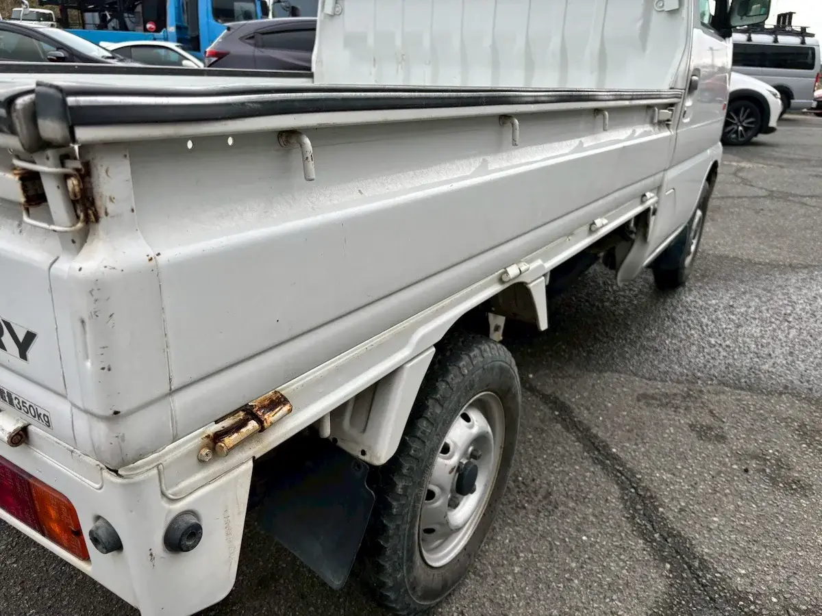 2001 Suzuki Carry 5 Speed Manual, a white off-road Kei Truck, for sale at Weatherford Mini Trucks in Weatherford, TX (photo 7 of 12)