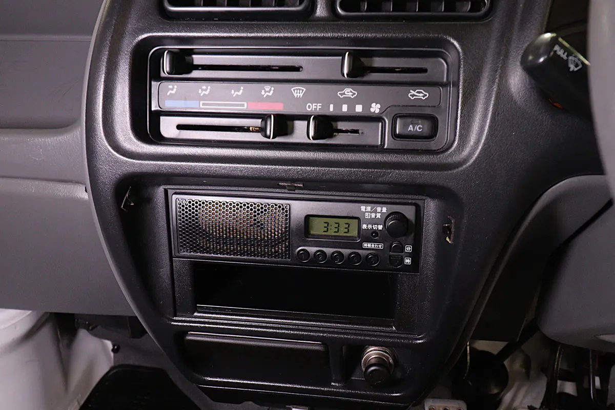 2001 Suzuki Carry 4x4 Kei Truck, heater and A/C controls, for sale at Duncan Imports in Christiansburg, VA