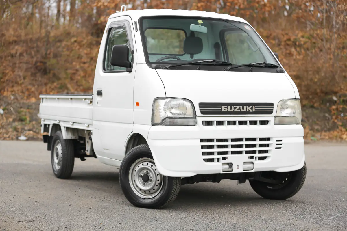 2002 Suzuki Carry Off Road, an off-road Kei Truck, for sale at Street Legal Mini Trucks in Philadelphia, PA (photo 11 of 12)