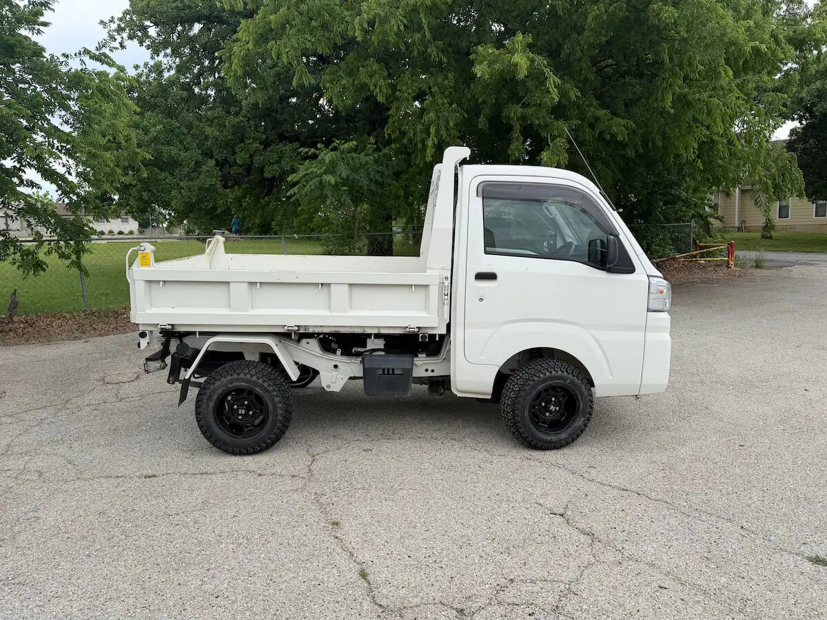 2021 Daihatsu Hijet HD Dump, a white off-road Kei Truck, for sale at Weatherford Mini Trucks in Weatherford, TX (photo 2 of 12)