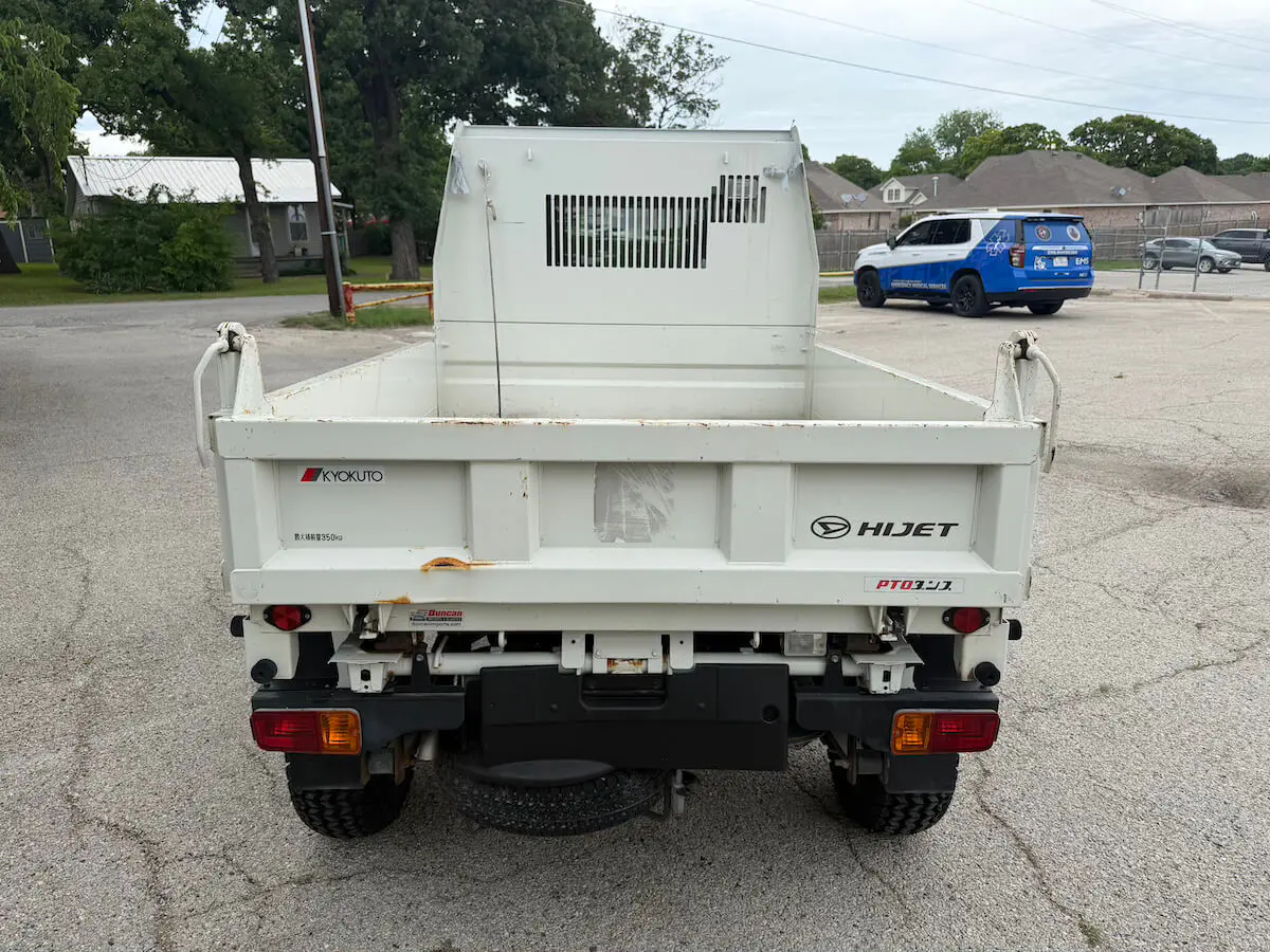 2021 Daihatsu Hijet HD Dump, a white off-road Kei Truck, for sale at Weatherford Mini Trucks in Weatherford, TX (photo 4 of 12)