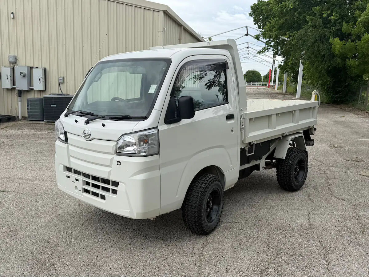 2021 Daihatsu Hijet HD Dump, a white off-road Kei Truck, for sale at Weatherford Mini Trucks in Weatherford, TX (photo 7 of 12)