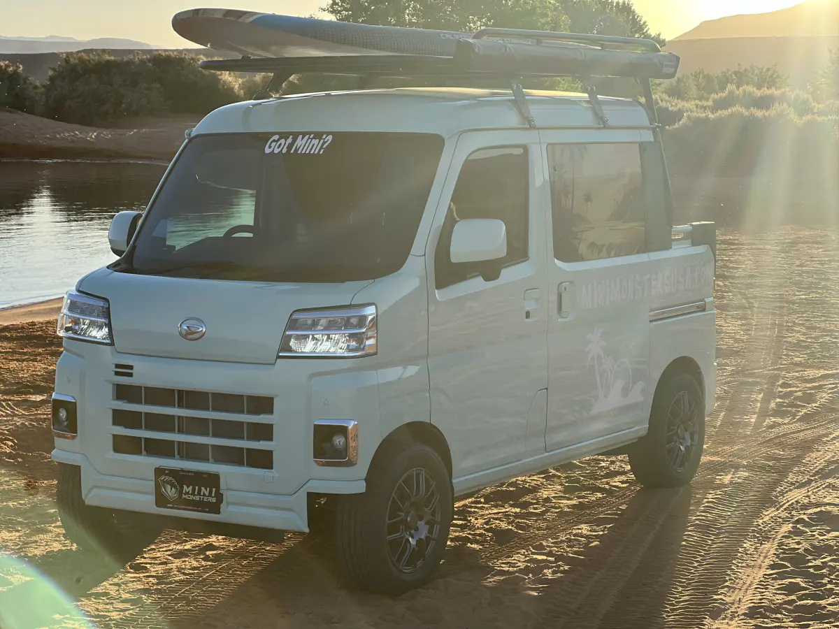 2022 Daihatsu Hijet Deck Van, an ice off-road Kei Truck, for sale at Mini Monsters USA in St. George, UT (photo 4 of 12)