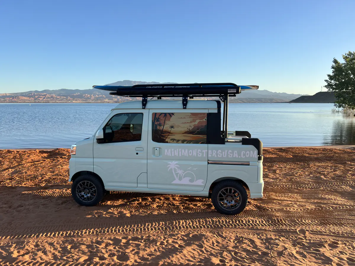 2022 Daihatsu Hijet Deck Van, an ice off-road Kei Truck, for sale at Mini Monsters USA in St. George, UT (photo 6 of 12)