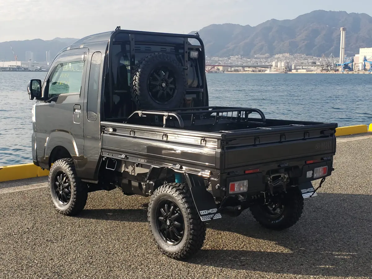 2022 Daihatsu Hijet Extreme, a black off-road Kei Truck, for sale at Mini Monsters USA in St. George, UT (photo 5 of 12)