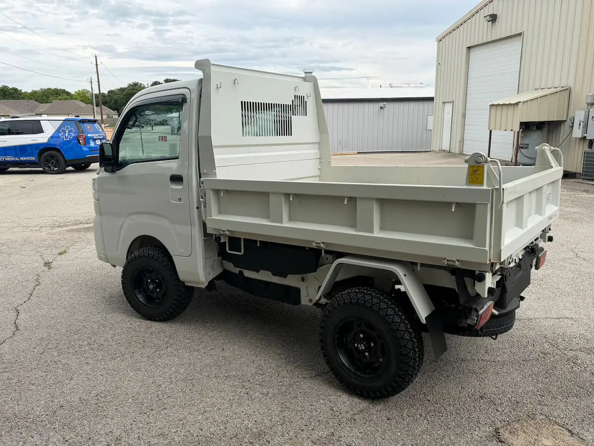 2022 Daihatsu Hijet HD Dump, a white off-road Kei Truck, for sale at Weatherford Mini Trucks in Weatherford, TX (photo 5 of 12)