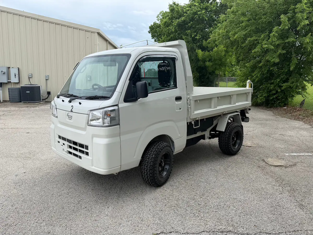 2022 Daihatsu Hijet HD Dump, a white off-road Kei Truck, for sale at Weatherford Mini Trucks in Weatherford, TX (photo 6 of 12)