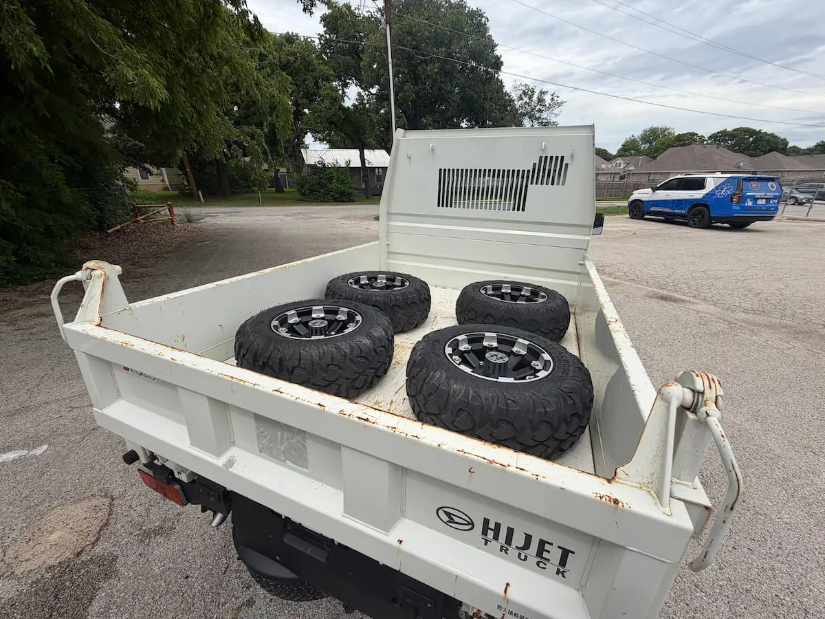 2022 Daihatsu Hijet HD Dump, a white off-road Kei Truck, for sale at Weatherford Mini Trucks in Weatherford, TX (photo 10 of 12)