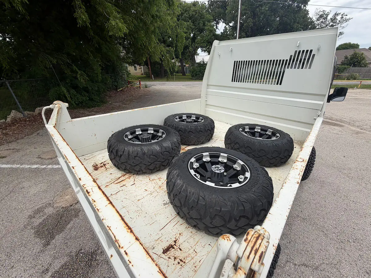 2022 Daihatsu Hijet HD Dump, a white off-road Kei Truck, for sale at Weatherford Mini Trucks in Weatherford, TX (photo 11 of 12)