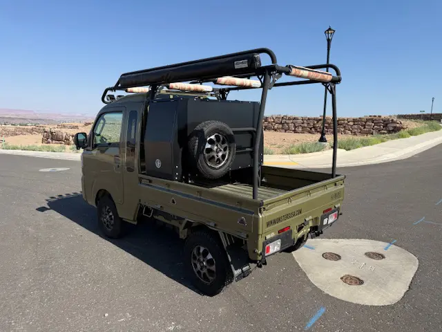 2022 Daihatsu Hijet Jumbo "used", a general green off-road Kei Truck, for sale at Mini Monsters USA in St. George, UT (photo 9 of 12)