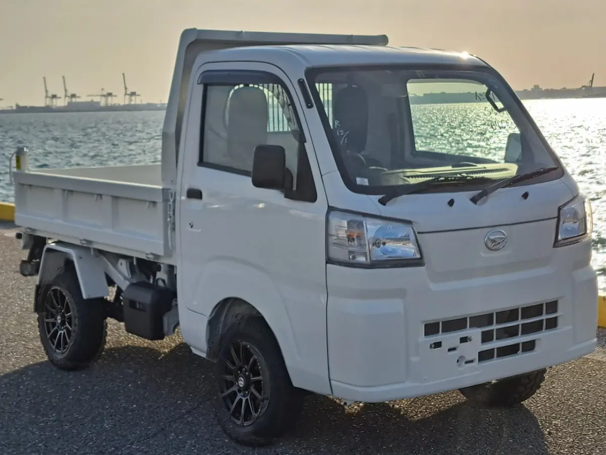 2023 Daihatsu Hijet HD Dump, a whiteout off-road Kei Truck, for sale at Mini Monsters USA in St. George, UT (photo 3 of 12)
