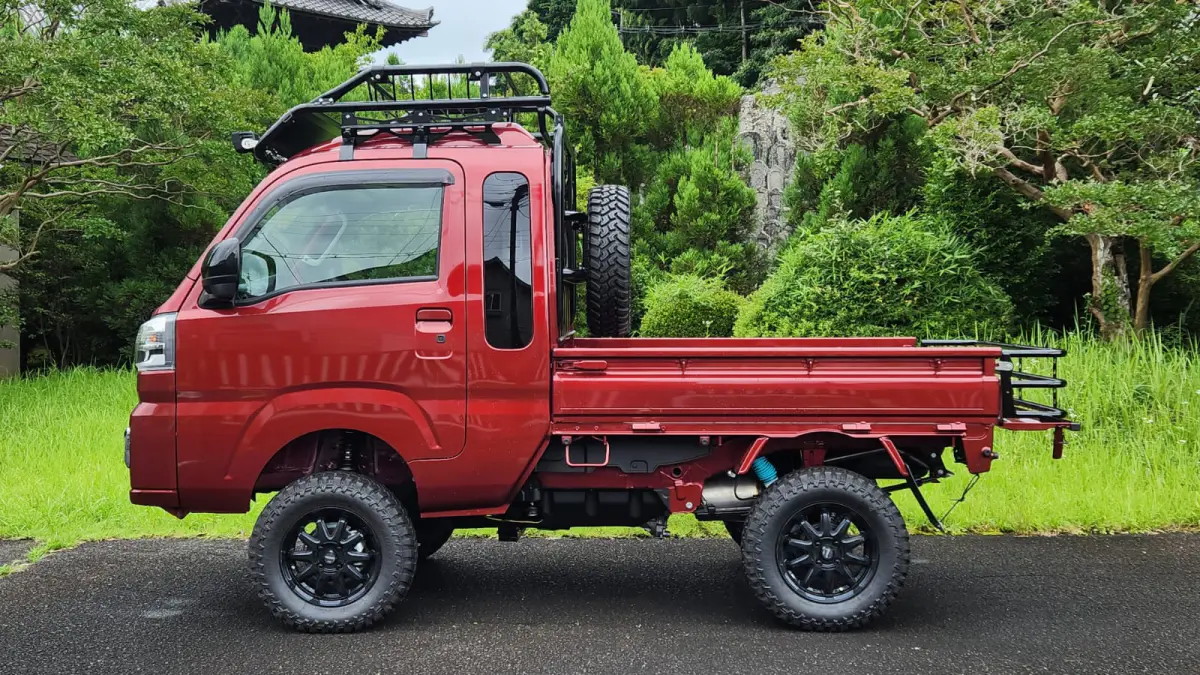 2024 Daihatsu Hijet Extreme, a red off-road Kei Truck, for sale at Mini Monsters USA in St. George, UT (photo 5 of 12)