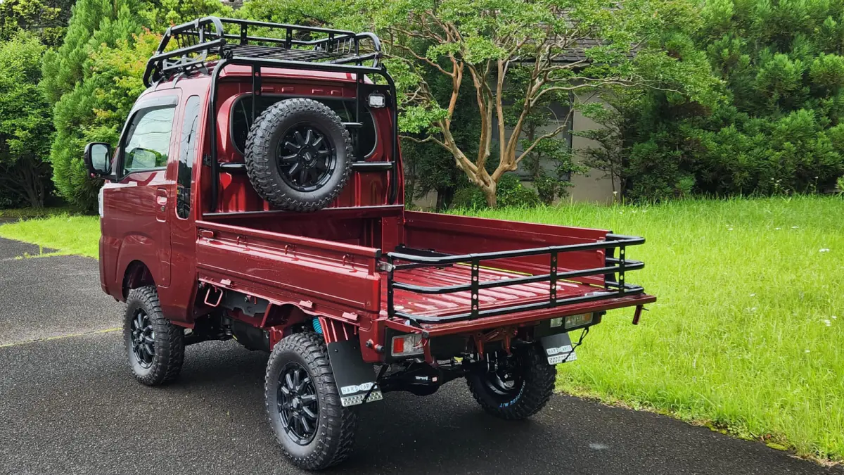 2024 Daihatsu Hijet Extreme, a red off-road Kei Truck, for sale at Mini Monsters USA in St. George, UT (photo 7 of 12)