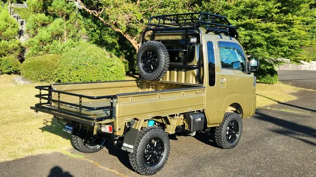 2024 Daihatsu Hijet Extreme, a green off-road Kei Truck, for sale at Mini Monsters USA in St. George, UT (photo 2 of 12)
